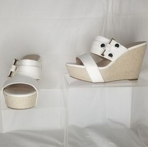 Gorgeous Nine West Wedges